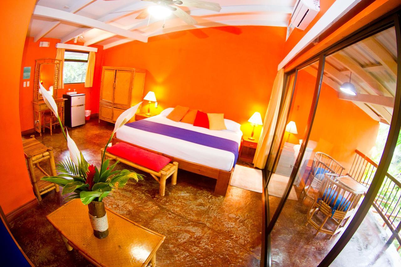 Villas Del Caribe Puerto Viejo de Talamanca ภายนอก รูปภาพ